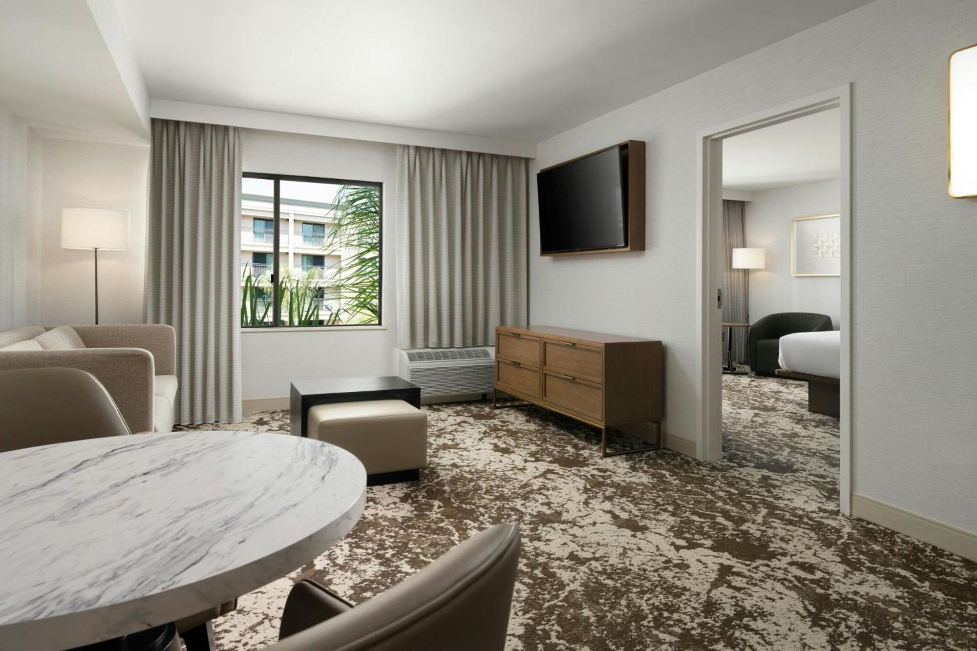Courtyard By Marriott Los Angeles Pasadena Old Town Ngoại thất bức ảnh