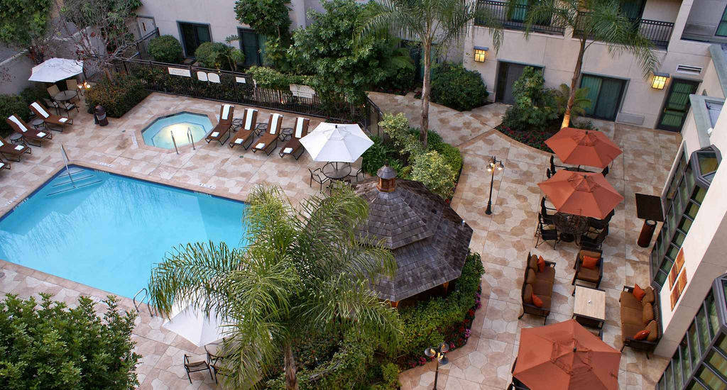 Courtyard By Marriott Los Angeles Pasadena Old Town Ngoại thất bức ảnh